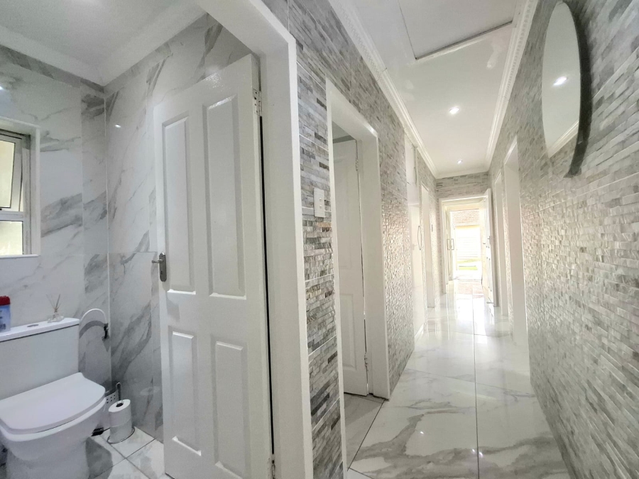 3 Bedroom Property for Sale in Cambridge West Eastern Cape